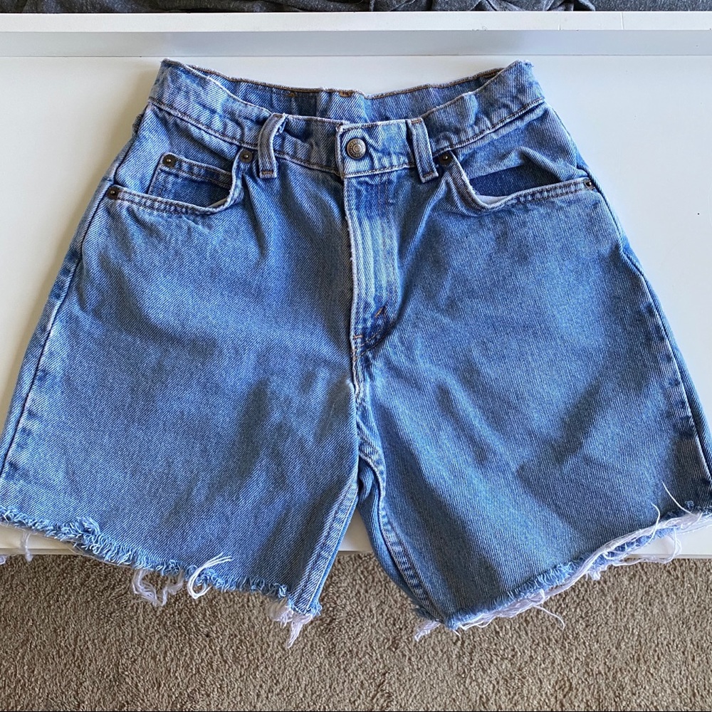 High waisted vintage Levi denim shorts